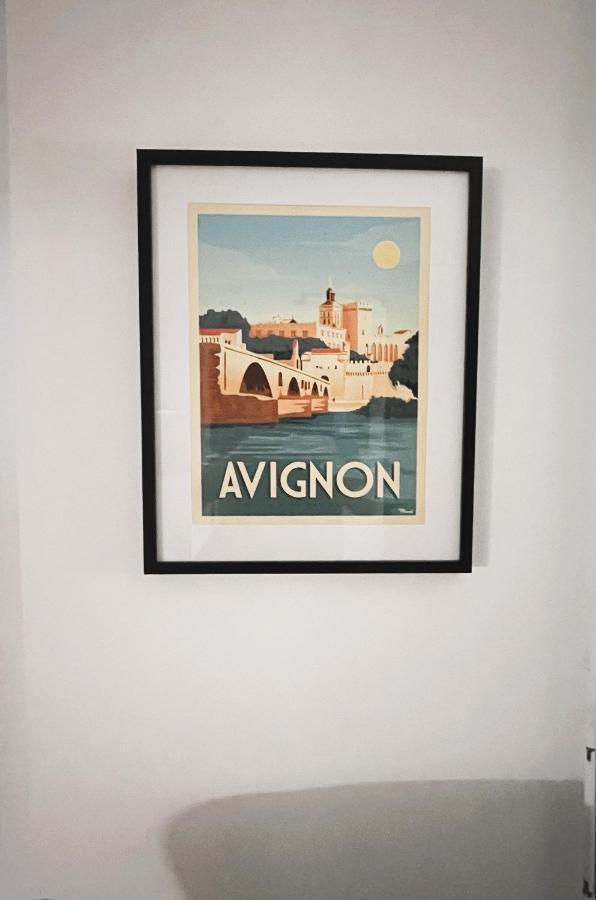 Confortable Appartement Pres D'Avignon 르퐁테 외부 사진