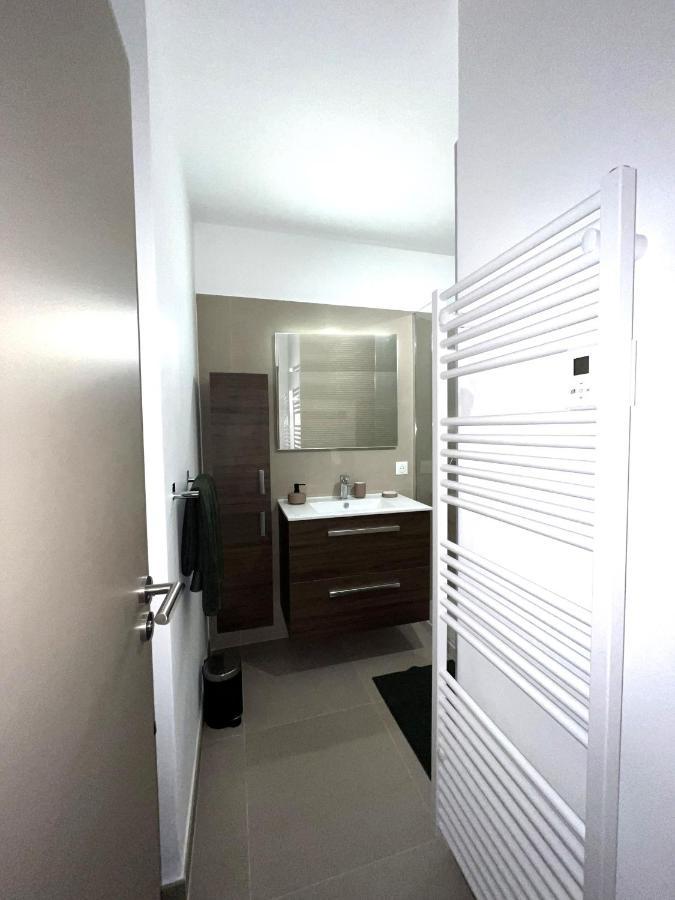 Confortable Appartement Pres D'Avignon 르퐁테 외부 사진