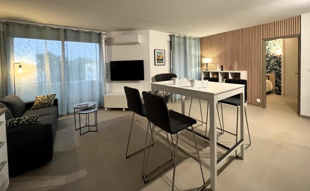 Confortable Appartement Pres D'Avignon 르퐁테 외부 사진